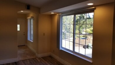 2117 Stewart Ave in Walnut Creek, CA - Building Photo - Building Photo