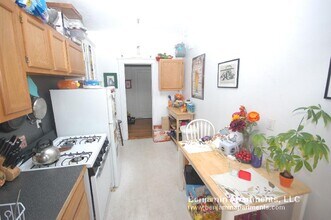 1820 Commonwealth Ave, Unit 15 in Boston, MA - Foto de edificio - Building Photo