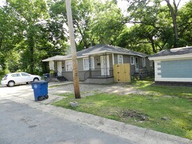 1704 Frank St in North Little Rock, AR - Building Photo