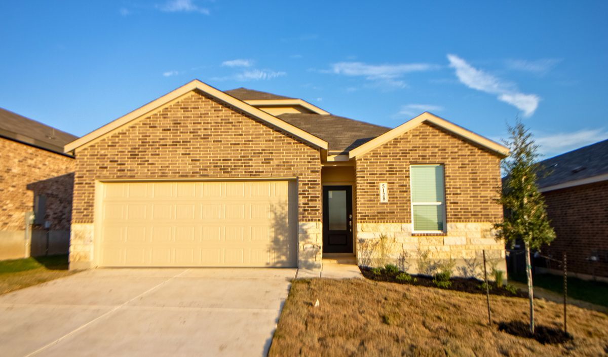 5128 McKittrick in Marion, TX - Building Photo