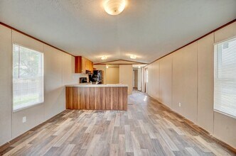 204 N Toledo Ave in Lubbock, TX - Building Photo - Building Photo