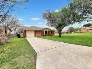 581 Plaza Ct in Harker Heights, TX - Foto de edificio - Building Photo