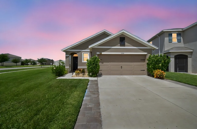 1398 Crescent Hoop Wy in Wesley Chapel, FL - Foto de edificio - Building Photo