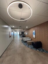 70 W Grand St, Unit 1 Bedroom in Elizabeth, NJ - Building Photo - Building Photo