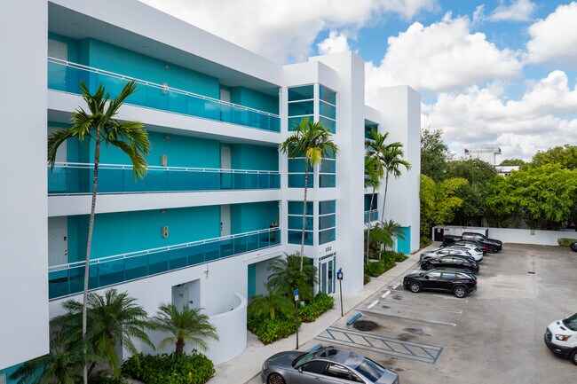 652 NE 63rd St in Miami, FL - Building Photo - Building Photo