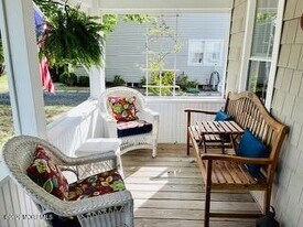 214 Howe St in Point Pleasant, NJ - Building Photo