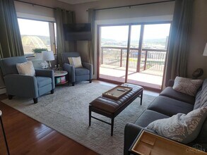 399 Oregon St in Cincinnati, OH - Building Photo - Building Photo