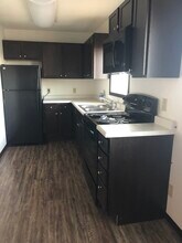 3502 Interstate Blvd S in Fargo, ND - Foto de edificio - Building Photo