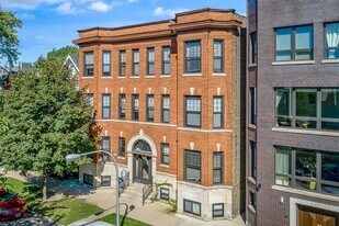 3637 N Paulina St, Unit CH2 in Chicago, IL - Building Photo