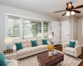 20 Dickson Rd in Marietta, GA - Building Photo - Building Photo