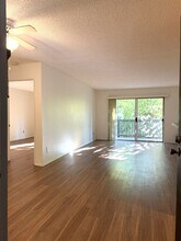 3602 W Estates Ln in Rolling Hills Estates, CA - Building Photo - Building Photo