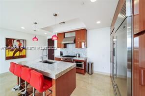 9705 Collins Ave, Unit # 605N in Bal Harbour, FL - Foto de edificio - Building Photo