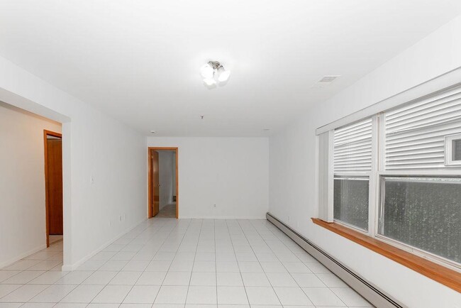 235 75th St in North Bergen, NJ - Building Photo - Building Photo
