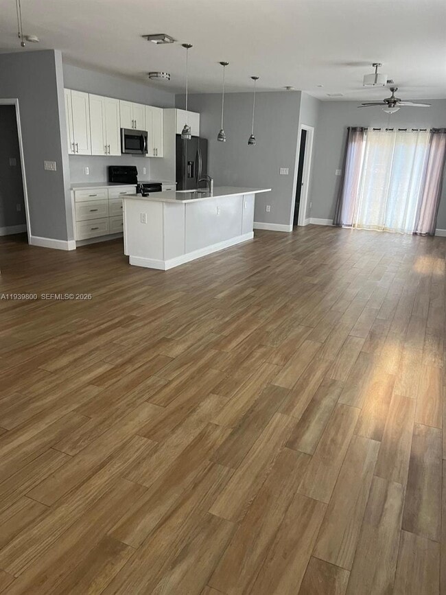 1221 NE 9th St in Pompano Beach, FL - Building Photo - Building Photo