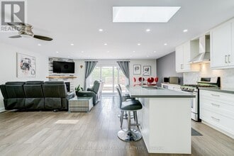 81 Sagewood Ave in Courtice, ON - Building Photo - Building Photo