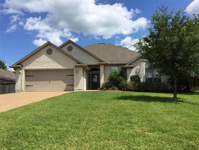304 Candle Stone Ct in College Station, TX - Building Photo - Building Photo