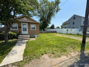 115 Morningside Ave in Old Bridge, NJ - Building Photo - Building Photo