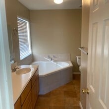 1909 Margaret Ln in Kingsville, TX - Building Photo - Building Photo