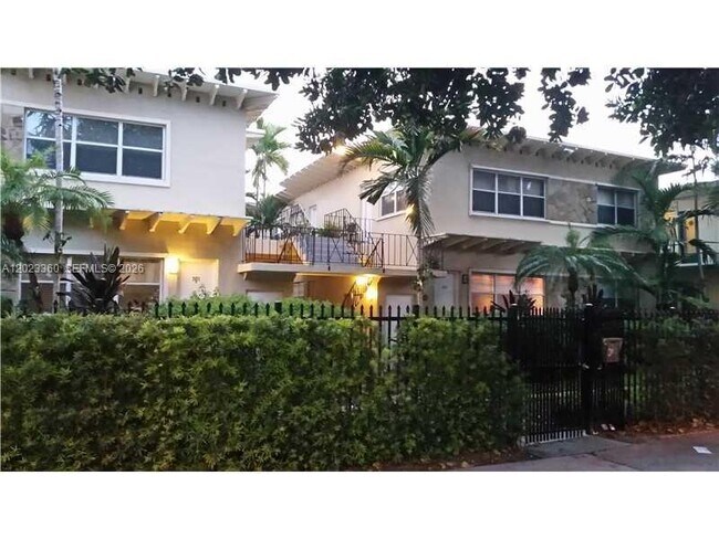property at 990 Meridian Ave