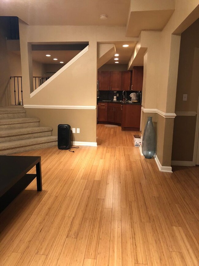 2715 Harcum Wy in Pittsburgh, PA - Building Photo - Building Photo