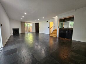 4836 Balboa Ave in Encino, CA - Building Photo - Building Photo
