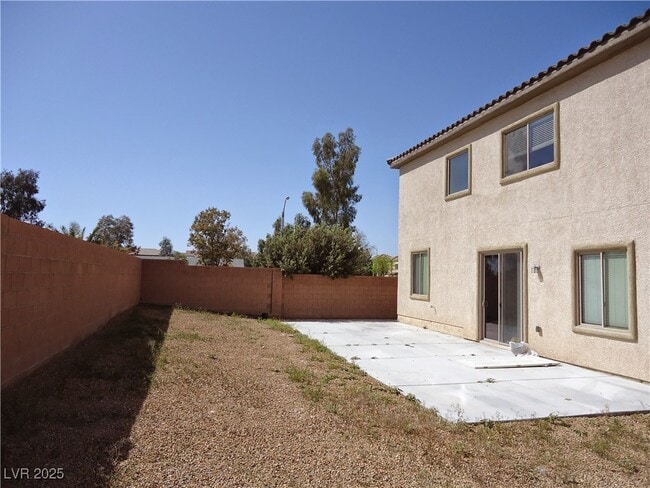 property at 4004 Daydream Bend St