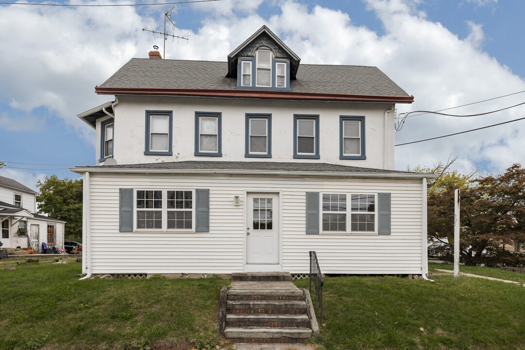 357 W Main St in Trappe, PA - Building Photo