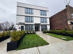 330 Washington Ave in Belleville, NJ - Building Photo - Building Photo