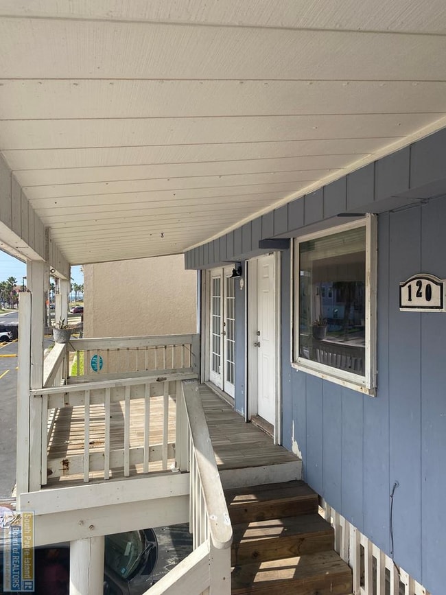 property at 120 E Polaris Dr