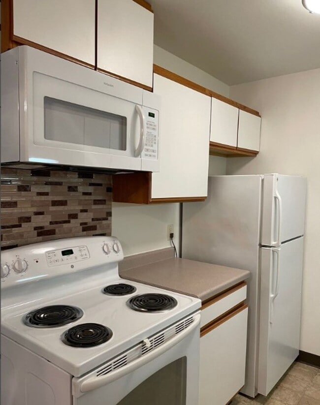 property at 417 E 1st Ave