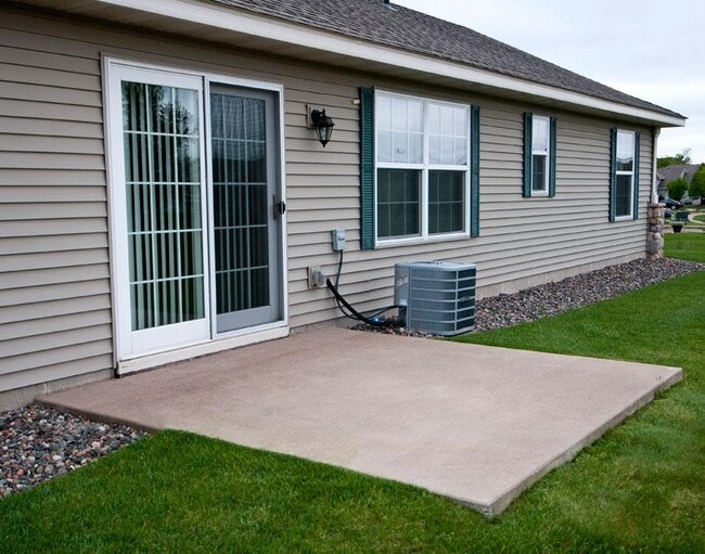 820 Fairfield Place Northwest in Isanti, MN - Building Photo - Building Photo
