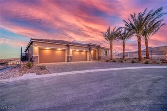 11288 Rebel Dome Ct in Las Vegas, NV - Building Photo - Building Photo