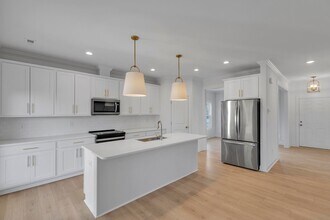 155 Oyster Landing Dr in Sneads Ferry, NC - Building Photo - Building Photo