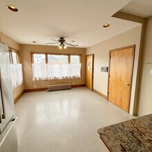 2133 W Grace St in Chicago, IL - Building Photo - Building Photo