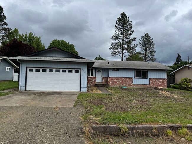 property at 314 Hawthorne St
