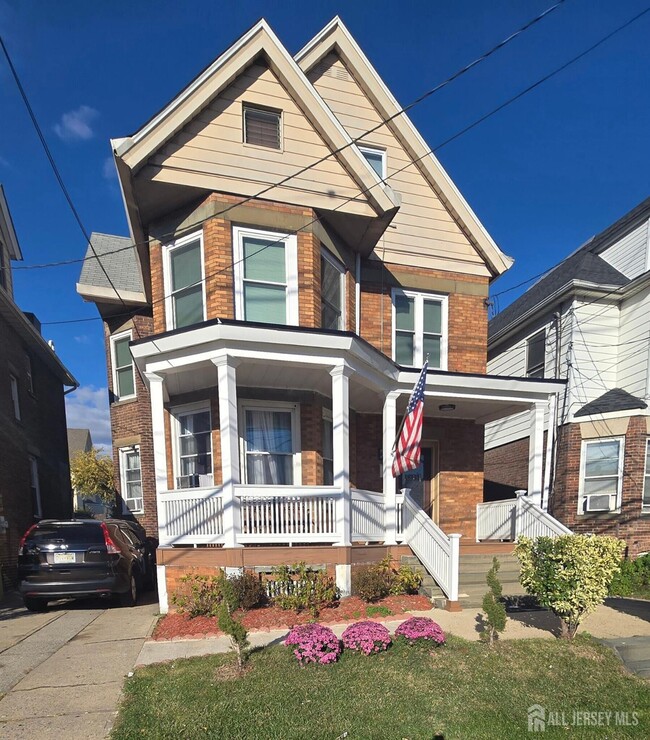 property at 272 Market St