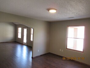 819 Tumulus Dr NW in Albuquerque, NM - Building Photo - Building Photo
