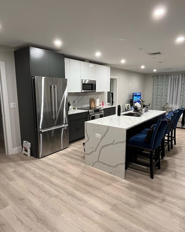 25 2nd St Apartments and Nearby Chelsea Apartments For Rent Chelsea, MA