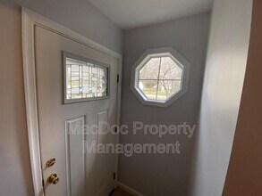 13 Rocky Stone Dr in Stafford, VA - Building Photo - Building Photo