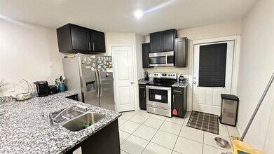 3614 Jorge Sosa Dr in Laredo, TX - Building Photo - Building Photo