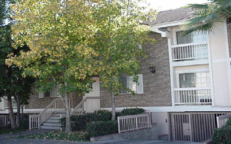 1122 E Elk Ave Apartments