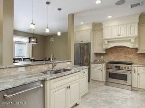 431 Hiering Ave in Seaside Heights, NJ - Building Photo - Building Photo