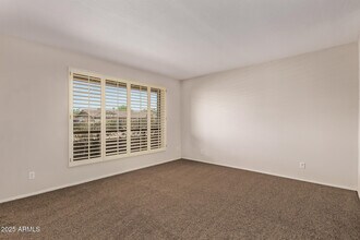 2637 E Sierra St in Phoenix, AZ - Building Photo - Building Photo
