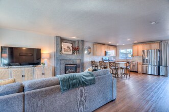20516 Rolen Ave in Bend, OR - Building Photo - Building Photo