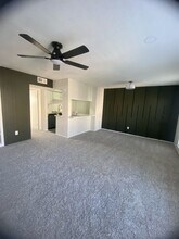 6410 Del Monte Dr in Houston, TX - Building Photo - Building Photo