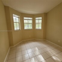 1666 SE 27th Ct, Unit 205 in Homestead, FL - Building Photo