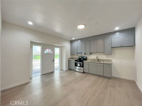 420 E Broadway in San Gabriel, CA - Building Photo - Building Photo