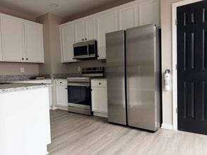 103 Hillside Ct in Stafford, VA - Building Photo - Building Photo