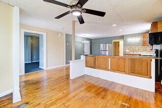 39 Ruggles St in Franklin, MA - Building Photo - Building Photo