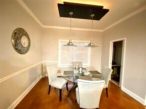 5238 W Kennedy Blvd in Tampa, FL - Building Photo - Building Photo